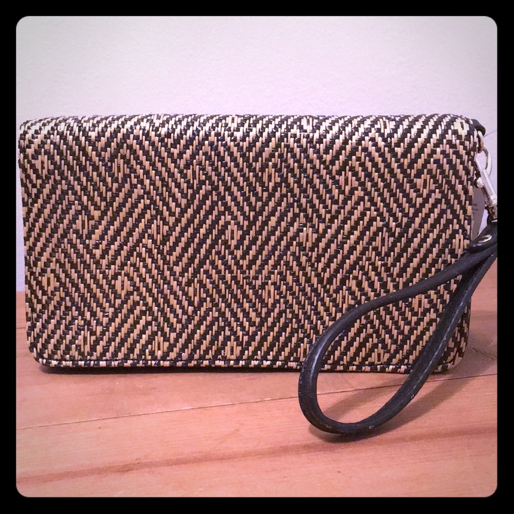Apt. 9 Margo Straw Wristlet